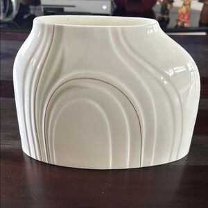 Vintage Royal Doulton impressions cypress vase low 1982